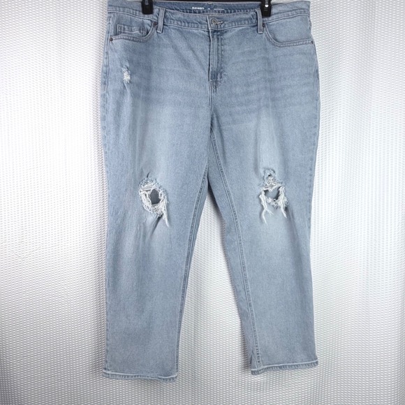 Old Navy Denim - Women Old Navy Mid-Rise Boyfriend Distressed Jeans Light Wash Cosmos Size 20